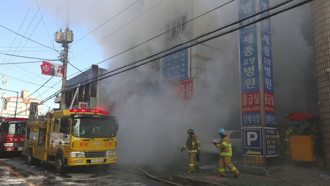 Incêndio em hospital da Coreia do Sul deixa ao menos 37 mortos (Foto: Paulo Emílio) Incêndio em hospital da Coreia do Sul deixa ao menos 37 mortos