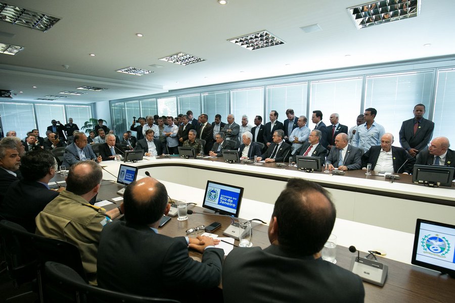 17/02/2018 Reunião de trabalho sobre segurança (Rio de Janeiro - RJ, 17/02/20) Palavras do Presidente da República, Michel Temer (Foto: Alex Solnik) 17/02/2018 Reunião de trabalho sobre segurança (Rio de Janeiro - RJ, 17/02/20) Palavras do Presidente da República, Michel Temer
