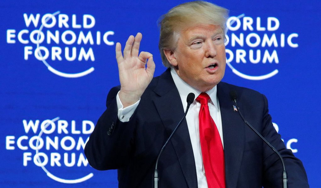 Presidente dos Estados Unidos, Donald Trump, durante discurso no Fórum Econômico Mundial em Davos, na Suíça 26/01/2018 REUTERS/Denis Balibouse (Foto: Jose Carlos de Assis) Presidente dos Estados Unidos, Donald Trump, durante discurso no Fórum Econômico Mundial em Davos, na Suíça 26/01/2018 REUTERS/Denis Balibouse