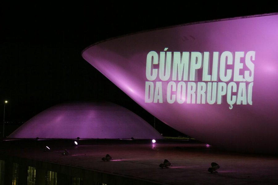 Avaaz em Brasília (Foto: Leonardo Attuch) Avaaz em Brasília