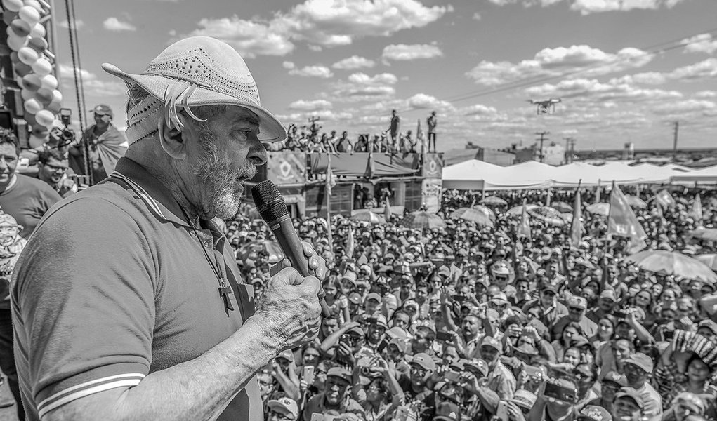 29/08/2017- Lula recebe homenagem de vaqueiros de Morada Nova (CE) Foto Ricardo Stuckert (Foto: Leonardo Attuch) 29/08/2017- Lula recebe homenagem de vaqueiros de Morada Nova (CE) Foto Ricardo Stuckert