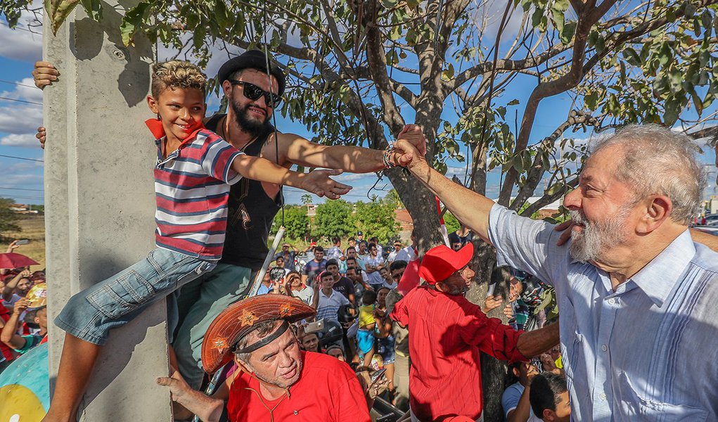 30/08/2017- Lula é recebido pelo povo de Iguatu (CE) Foto: Ricardo Stuckert (Foto: Gisele Federicce) 30/08/2017- Lula é recebido pelo povo de Iguatu (CE) Foto: Ricardo Stuckert