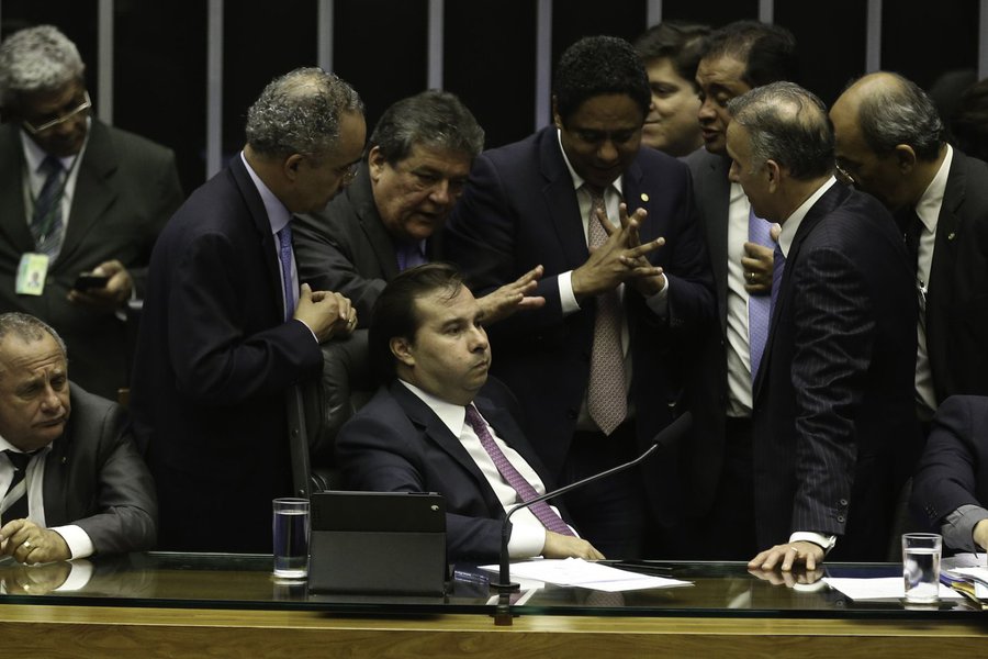 Rodrigo Maia, sessão da Câmara que discute reforma política (Foto: Giuliana Miranda) Rodrigo Maia, sessão da Câmara que discute reforma política