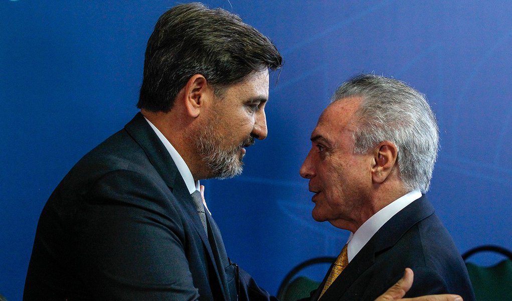 Temer
Fernando Segovia (Foto: Charles Nisz) Temer
Fernando Segovia