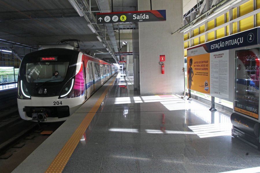 Estação de metrô de Pituaçu (Foto: Romulo Faro) Estação de metrô de Pituaçu