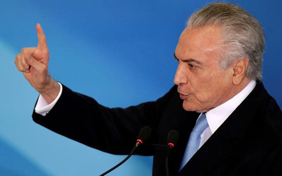 Presidente Michel Temer durante cerimônia no Palácio do Planalto, em Brasília. 31/05/2017 REUTERS/Ueslei Marcelino (Foto: Eric Nepomuceno) Presidente Michel Temer durante cerimônia no Palácio do Planalto, em Brasília. 31/05/2017 REUTERS/Ueslei Marcelino