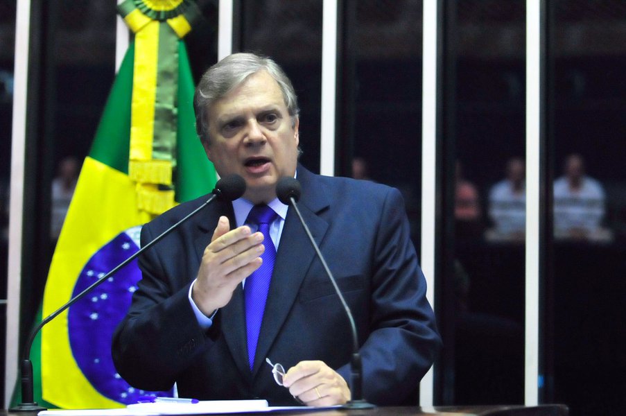 Em pronunciamento na tribuna do Senado, senador Tasso Jereissati (PSDB-CE). (Foto: Giuliana Miranda) Em pronunciamento na tribuna do Senado, senador Tasso Jereissati (PSDB-CE).