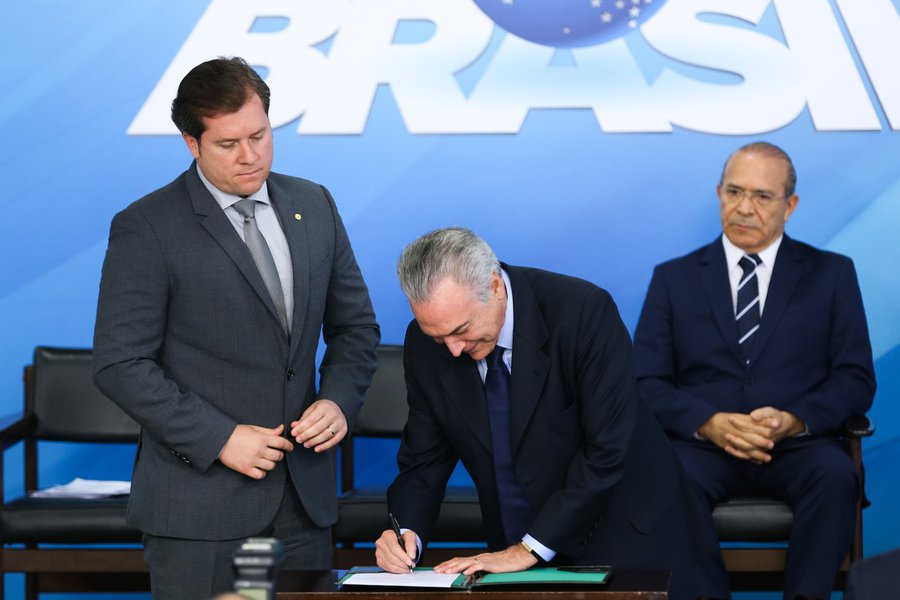 Brasília - O presidente Michel Temer escolheu o deputado federal Marx Beltrão (PMDB-AL) para comandar o Ministério do Turismo. (Antônio Cruz/ Agência Brasil) (Foto: Voney Malta) Brasília - O presidente Michel Temer escolheu o deputado federal Marx Beltrão (PMDB-AL) para comandar o Ministério do Turismo. (Antônio Cruz/ Agência Brasil)