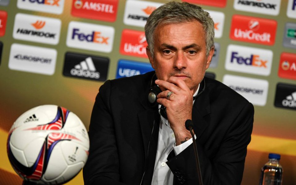 Técnico do Manchester United, José Mourinho, durante coletiva de imprensa na Suécia. 24/05/2017 TT News Agency/Pontus Lundahl/via REUTERS (Foto: Gisele Federicce) Técnico do Manchester United, José Mourinho, durante coletiva de imprensa na Suécia. 24/05/2017 TT News Agency/Pontus Lundahl/via REUTERS