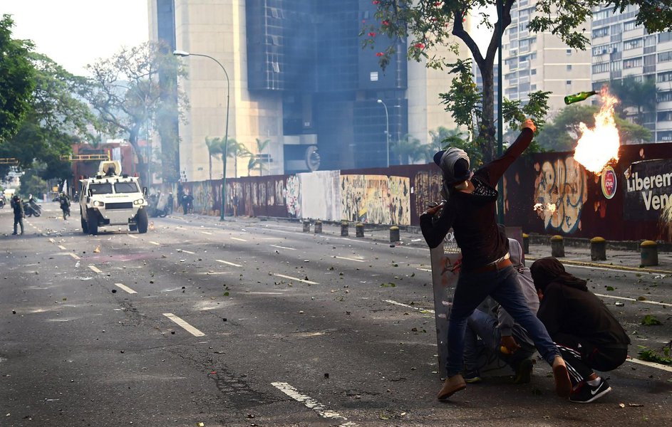 Protesto contra o presidente da Venezuela, Nicolás Maduro; Venezuela, Caracas (Foto: Paulo Emílio) Protesto contra o presidente da Venezuela, Nicolás Maduro; Venezuela, Caracas