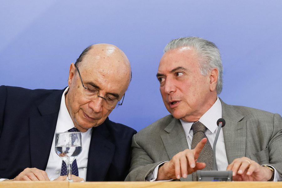 Brasília - Ministro da Fazenda, Henrique Meirelles, e o presidente Michel Temer durante anuncio do pacote de medidas econômicas (Beto Barata/PR) (Foto: Reginaldo Lopes) Brasília - Ministro da Fazenda, Henrique Meirelles, e o presidente Michel Temer durante anuncio do pacote de medidas econômicas (Beto Barata/PR)