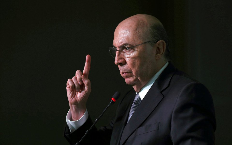 Ministro da Fazenda, Henrique Meirelles, durante conferência em Brasília, Brasil 23/8/2017 REUTERS/Adriano Machado (Foto: Charles Nisz) Ministro da Fazenda, Henrique Meirelles, durante conferência em Brasília, Brasil 23/8/2017 REUTERS/Adriano Machado