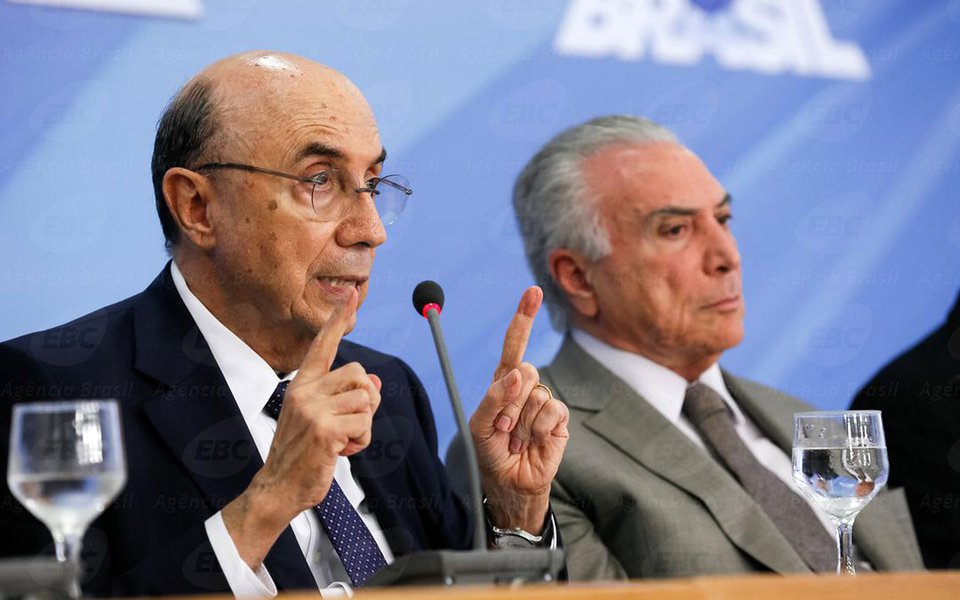 Bras�lia - Ministro da Fazenda, Henrique Meirelles, e o presidente Michel Temer durante anuncio do pacote de medidas econ�micas (Beto Barata/PR) (Foto: Gisele Federicce) Bras�lia - Ministro da Fazenda, Henrique Meirelles, e o presidente Michel Temer durante anuncio do pacote de medidas econ�micas (Beto Barata/PR)