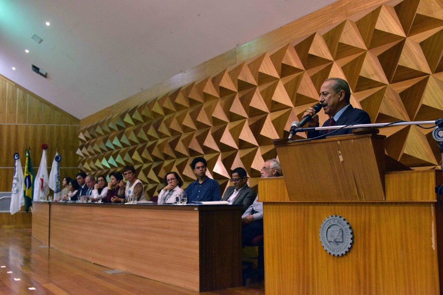 Crédito: Carlos Alberto / CBMM- MG Local: Escola de Engenharia da UFMG Data: 21-11-2017 Assunto: Conferência Metropolitana RMBH (Foto: Leonardo Lucena) Crédito: Carlos Alberto / CBMM- MG Local: Escola de Engenharia da UFMG Data: 21-11-2017 Assunto: Conferência Metropolitana RMBH