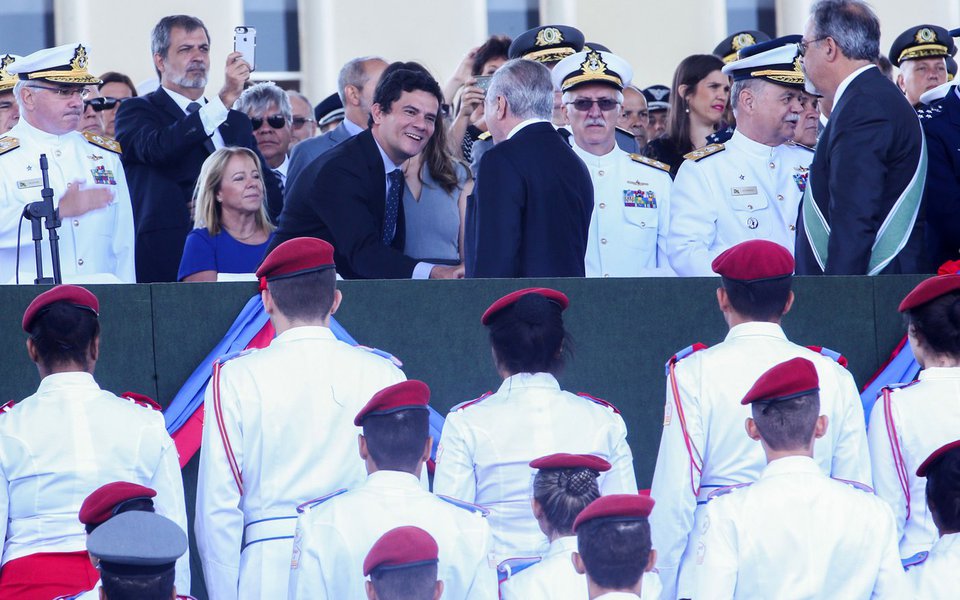 Bras�lia - O presidente Michel Temer participa da cerim�nia comemorativa ao Dia do Ex�rcito, no Quartel-General do Ex�rcito (Foto: Aquiles Lins) Bras�lia - O presidente Michel Temer participa da cerim�nia comemorativa ao Dia do Ex�rcito, no Quartel-General do Ex�rcito