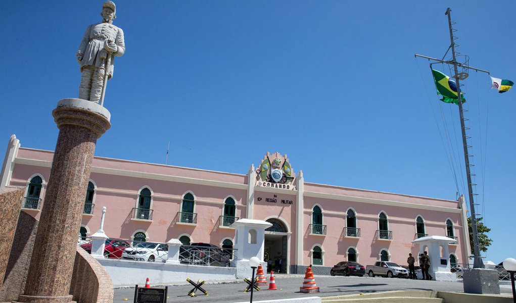 Fortaleza, 09 de agosto de 2017. 10ª Regiao Militar. Inauguraçao do espaço em homenagem ao 180 naos de nascimento do Brigadeiro Tiburcio. (Foto: Paulo Emílio) Fortaleza, 09 de agosto de 2017. 10ª Regiao Militar. Inauguraçao do espaço em homenagem ao 180 naos de nascimento do Brigadeiro Tiburcio.