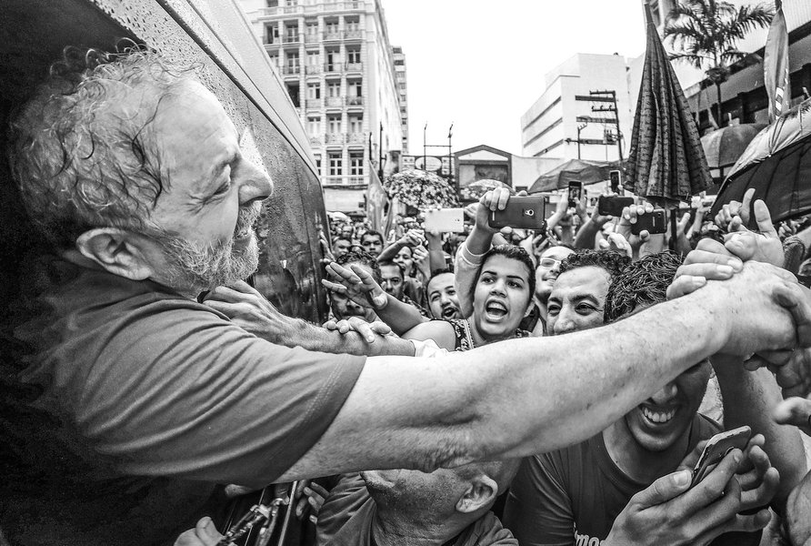 02/04/2016- Foretaleza- CE, Brasil- O ex-presidente Luiz Inácio Lula da Silva participa de ato contra o impeachment, em Forataleza (CE). Foto: Ricardo Stuckert/ Instituto Lula (Foto: João Sicsú) 02/04/2016- Foretaleza- CE, Brasil- O ex-presidente Luiz Inácio Lula da Silva participa de ato contra o impeachment, em Forataleza (CE). Foto: Ricardo Stuckert/ Instituto Lula