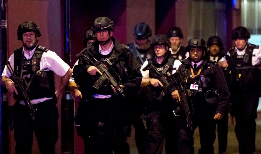 Polícia Inglesa se mobiliza contra terrorismo, Terrorista, Inglaterra, terror (Foto: Paulo Emílio) Polícia Inglesa se mobiliza contra terrorismo, Terrorista, Inglaterra, terror