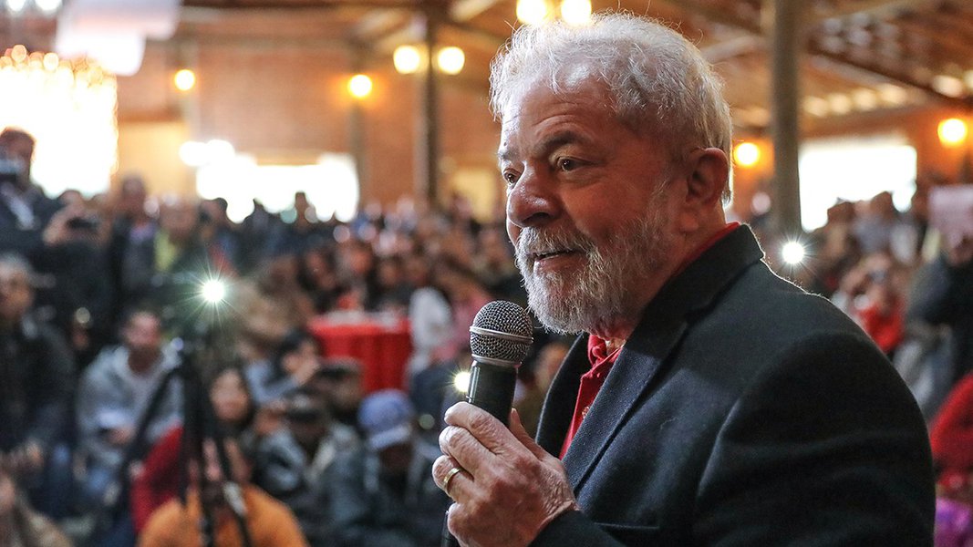 Ex-pres Lula durante reunião com lideranças da região sul de São Paulo. Foto Ricardo Stuckert (Foto: Paulo Emílio) Ex-pres Lula durante reunião com lideranças da região sul de São Paulo. Foto Ricardo Stuckert
