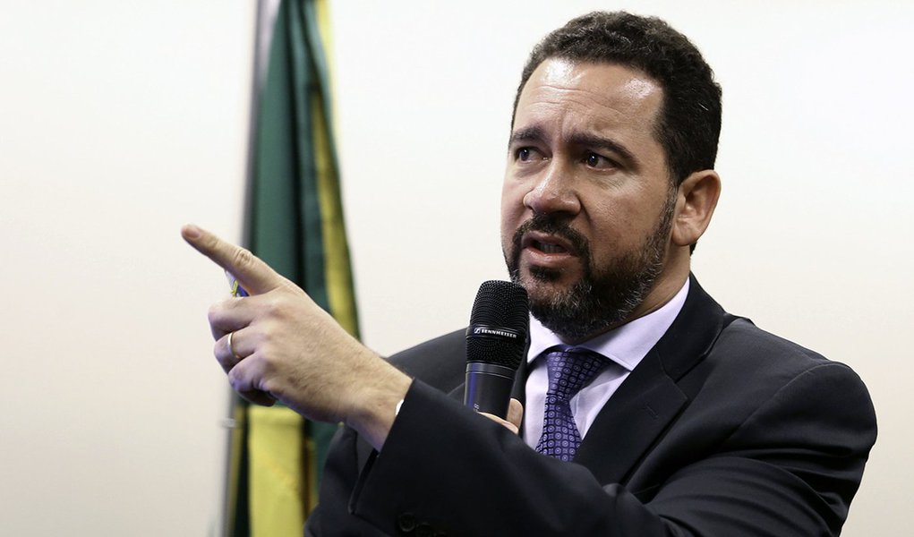 Brasília - O ministro do Planejamento; Dyogo Oliveira participa da comissão sobre a a reforma da Previdência (Fabio Rodrigues Pozzebom/Agência Brasil) (Foto: Giuliana Miranda) Brasília - O ministro do Planejamento; Dyogo Oliveira participa da comissão sobre a a reforma da Previdência (Fabio Rodrigues Pozzebom/Agência Brasil)