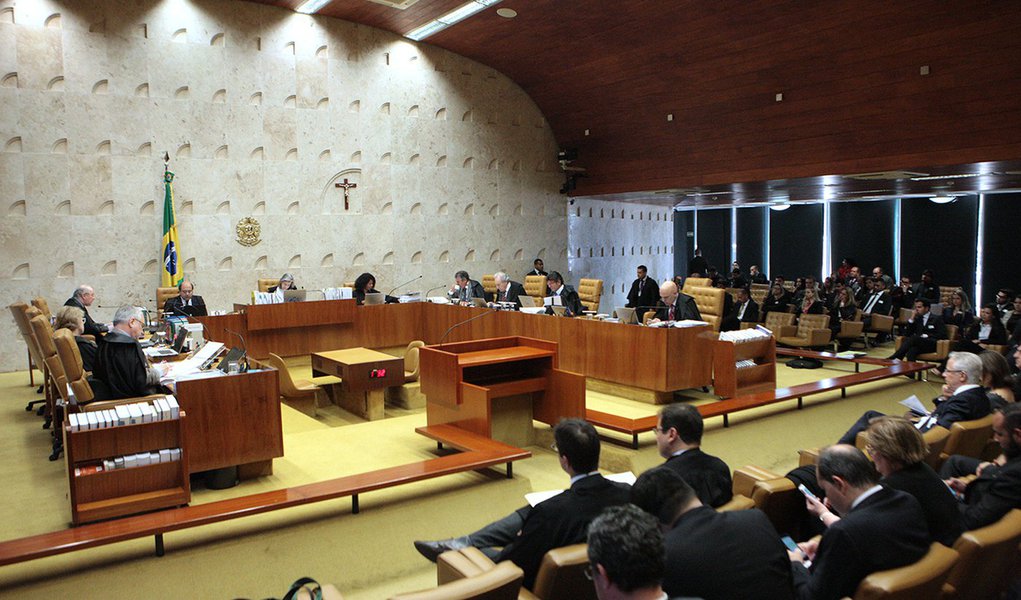 stf (Foto: Charles Nisz) stf