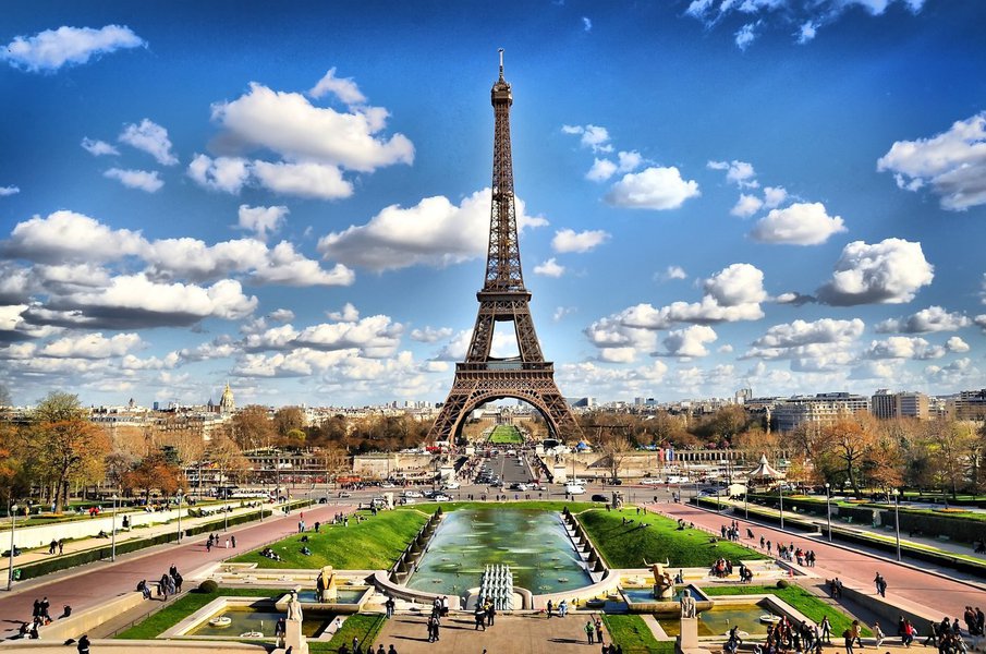 paris (Foto: Charles Nisz) paris