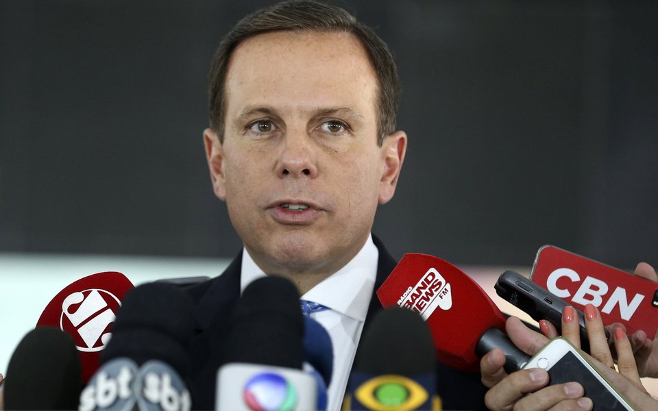 Brasília - O prefeito eleito de São Paulo, João Doria Junior, durante entrevista coletiva após encontro com o presidente Michel Temer (Valter Campanato/Agência Brasil) (Foto: Aquiles Lins) Brasília - O prefeito eleito de São Paulo, João Doria Junior, durante entrevista coletiva após encontro com o presidente Michel Temer (Valter Campanato/Agência Brasil)