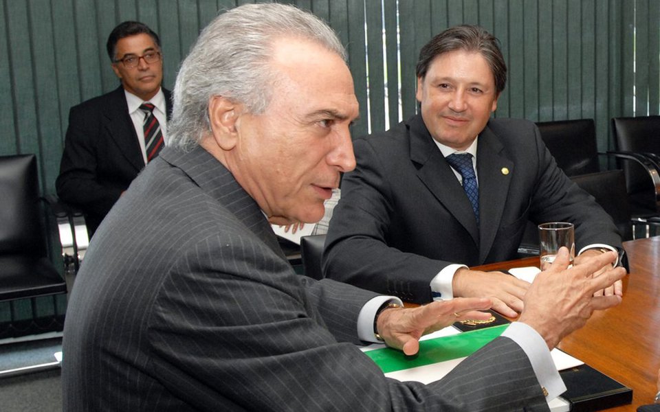 BRASILIA DF 23/02/2010 POLITICA Presidente Michel Temer recebe Deputado Rodrigo Rocha Loures (PMDB-PR) e convidado na Camara dos Deputados FOTO JBatista / Agencia Camara (Foto: Leonardo Attuch) BRASILIA DF 23/02/2010 POLITICA Presidente Michel Temer recebe Deputado Rodrigo Rocha Loures (PMDB-PR) e convidado na Camara dos Deputados FOTO JBatista / Agencia Camara