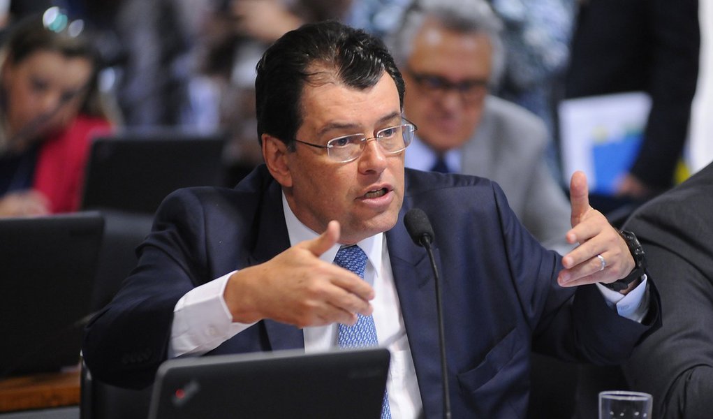 eduardo braga (Foto: Aquiles Lins) eduardo braga