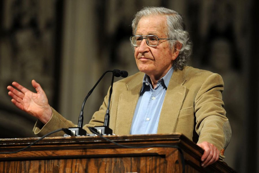 chomsky (Foto: Giuliana Miranda) chomsky