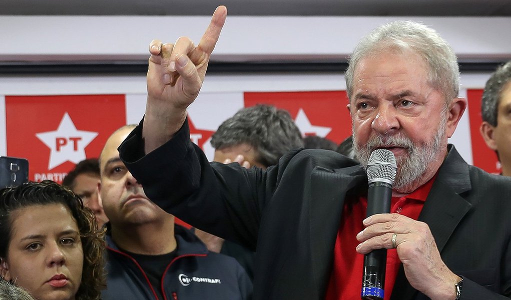 13/07/2017- São Paulo- SP, Brasil- Ex-presidente Lula dá entrevista coletiva na sede do PT Nacional, em São Paulo. Foto: Ricardo Stuckert (Foto: Leonardo Lucena) 13/07/2017- São Paulo- SP, Brasil- Ex-presidente Lula dá entrevista coletiva na sede do PT Nacional, em São Paulo. Foto: Ricardo Stuckert