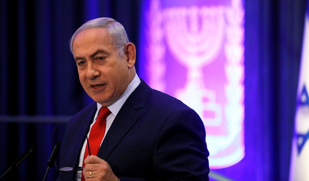 Primeiro-ministro de Israel, Benjamin Netanyahu, durante conferência em Jerusalém 07/12/2017 REUTERS/Ronen Zvulun (Foto: Paulo Emílio) Primeiro-ministro de Israel, Benjamin Netanyahu, durante conferência em Jerusalém 07/12/2017 REUTERS/Ronen Zvulun