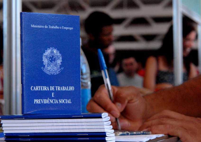 desemprego (Foto: Paulo Emílio) desemprego