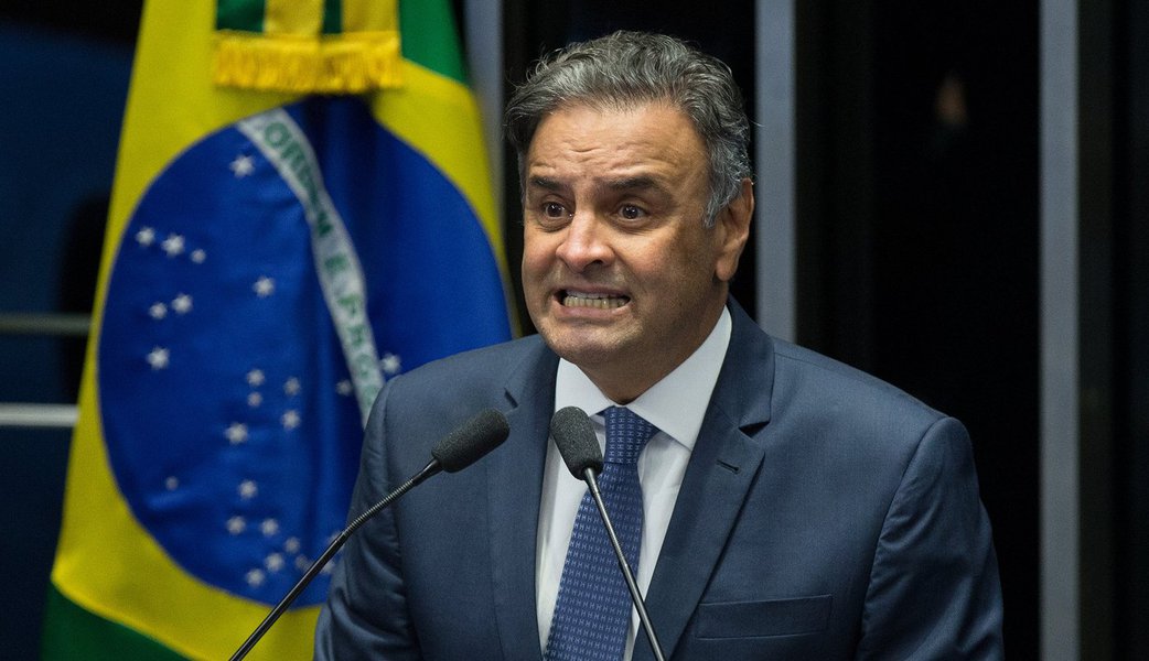 Aécio (Foto: Paulo Emílio) Aécio