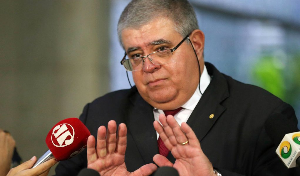 Bras�lia - O presidente da Comiss�o Especial da Reforma da Previd�ncia, deputado Carlos Marun, fala sobre a expectativa de retomada da vota��o da mat�ria (Fabio Rodrigues Pozzebom/Ag�ncia Brasil) (Foto: Paulo Emílio) Bras�lia - O presidente da Comiss�o Especial da Reforma da Previd�ncia, deputado Carlos Marun, fala sobre a expectativa de retomada da vota��o da mat�ria (Fabio Rodrigues Pozzebom/Ag�ncia Brasil)