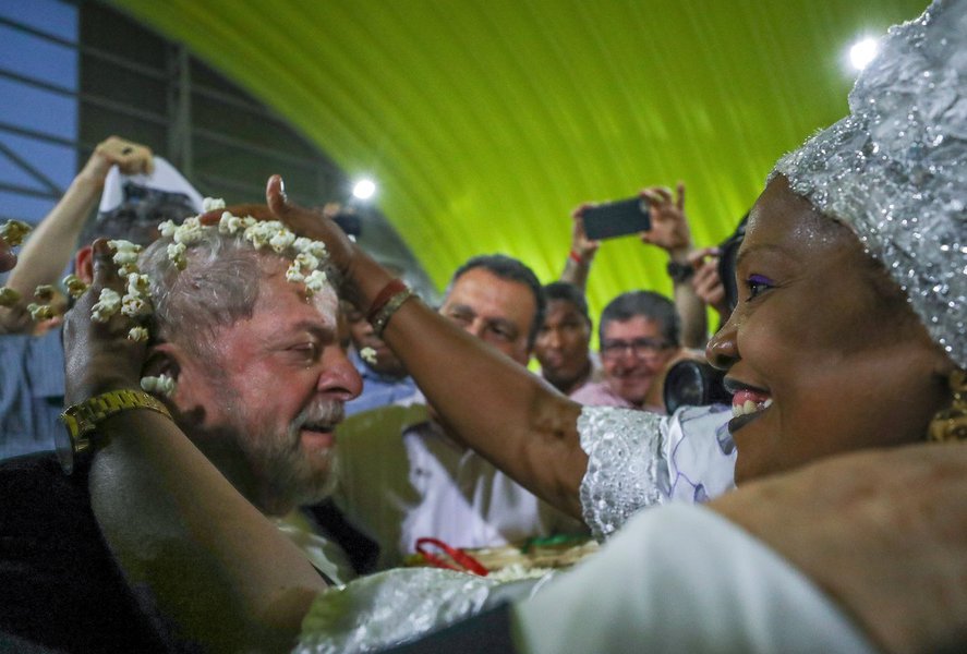 Lula participa do lançamento da terceira fase do Memorial da Democracia, em Salvador. Foto Ricardo Stuckert (Foto: Walter Santos) Lula participa do lançamento da terceira fase do Memorial da Democracia, em Salvador. Foto Ricardo Stuckert