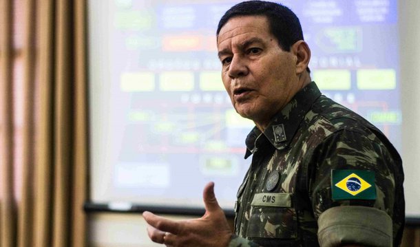 general hamilton mourão (Foto: Hugo Cortez) general hamilton mourão