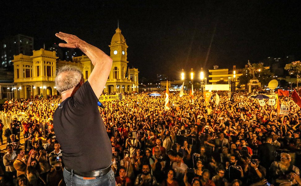 30/10/2017- Ato de encerramento da Caravana Lula por Minas Gerais na Praça da Estação, no Centro de Belo Horizonte. Foto: Ricardo Stuckert (Foto: attuch) 30/10/2017- Ato de encerramento da Caravana Lula por Minas Gerais na Praça da Estação, no Centro de Belo Horizonte. Foto: Ricardo Stuckert