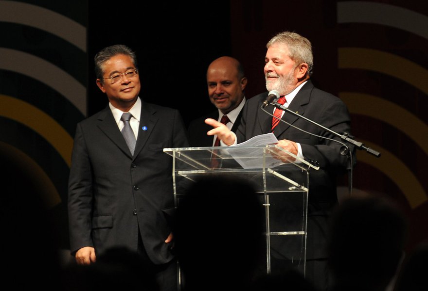 Paulo Okamotto e Lula (Foto: Giuliana Miranda) Paulo Okamotto e Lula