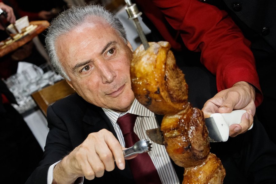 Michel Temer vai a churrascaria para defender qualidade da carne Brasileira (Foto: Ribamar Fonseca) Michel Temer vai a churrascaria para defender qualidade da carne Brasileira