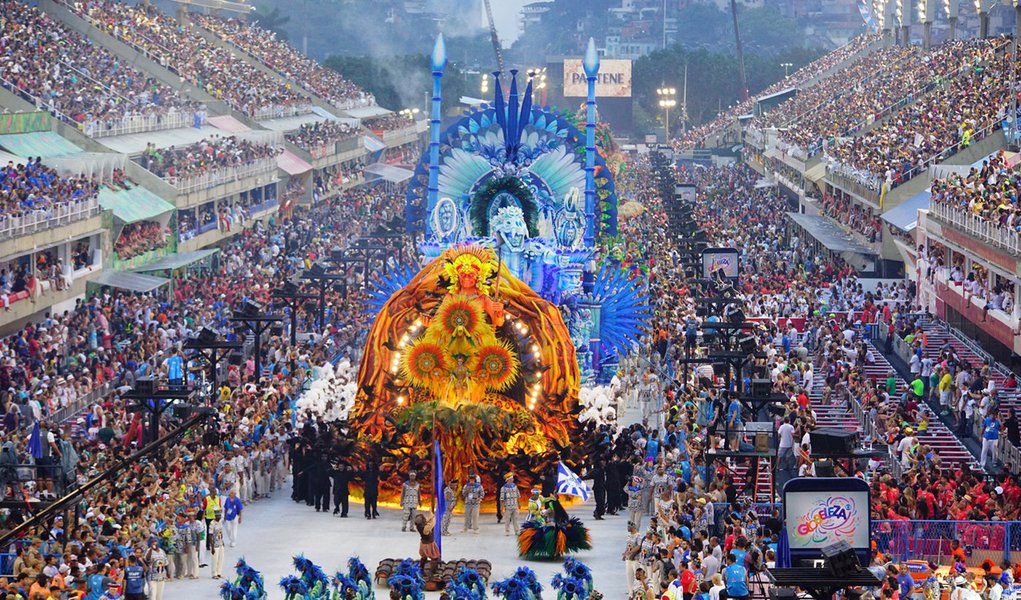 27/02/2017- Rio de Janeiro- RJ, Brasil- Carnaval 2017 - Desfile na Sapucaí - Beija-Flor - Grupo Especial. Foto: Fernando Grilli / Riotur (Foto: Leonardo Lucena) 27/02/2017- Rio de Janeiro- RJ, Brasil- Carnaval 2017 - Desfile na Sapucaí - Beija-Flor - Grupo Especial. Foto: Fernando Grilli / Riotur