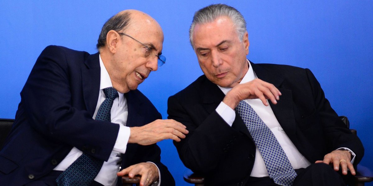 Brazilian Finance Minister Henrique Meirelles (L) and acting President Michel Temer attend a meeting (Foto: Giuliana Miranda) www.brasil247.com - Brazilian Finance Minister Henrique Meirelles (L) and acting President Michel Temer attend a meeting