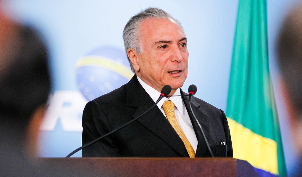 Brasília - DF, 14/07/2016. Presidente em Exercício Michel Temer durante cerimônia de anúncio de nova norma do Programa Minha Casa Minha Vida. Foto: Beto Barata/PR (Foto: Aquiles Lins) Brasília - DF, 14/07/2016. Presidente em Exercício Michel Temer durante cerimônia de anúncio de nova norma do Programa Minha Casa Minha Vida. Foto: Beto Barata/PR
