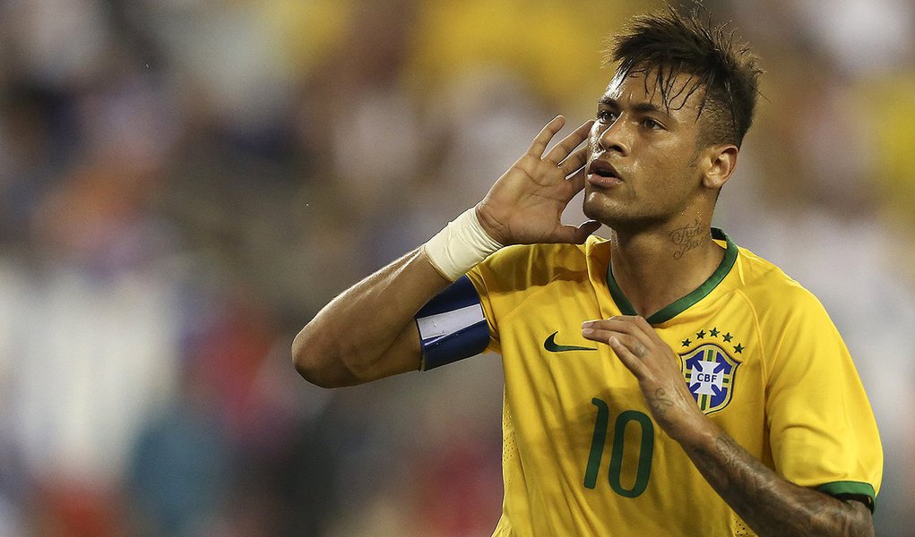 Neymar do Brasil comemora seu segundo gol marcado durante partida amistosa com os Estados Unidos no Gillette Stadium, em Foxborough, Massachusetts, Estados Unidos, Terça-feira, Setembro, 8, 2015. Foto Leo Correa/Mowa Press (Foto: Leonardo Attuch) Neymar do Brasil comemora seu segundo gol marcado durante partida amistosa com os Estados Unidos no Gillette Stadium, em Foxborough, Massachusetts, Estados Unidos, Terça-feira, Setembro, 8, 2015. Foto Leo Correa/Mowa Press