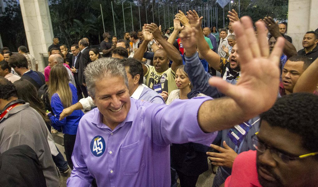 Belo Horizonte_MG, 28 de julho de 2016 Convencao partidaria do PSDB, na qual Joao Leite foi eleito candidato a prefeito de Belo Horizonte. Foto: NITRO (Foto: Leonardo Lucena) Belo Horizonte_MG, 28 de julho de 2016 Convencao partidaria do PSDB, na qual Joao Leite foi eleito candidato a prefeito de Belo Horizonte. Foto: NITRO