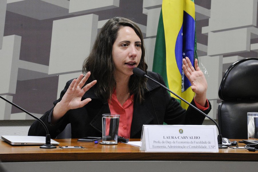 Laura Carvalho (Foto: Aquiles Lins) Laura Carvalho