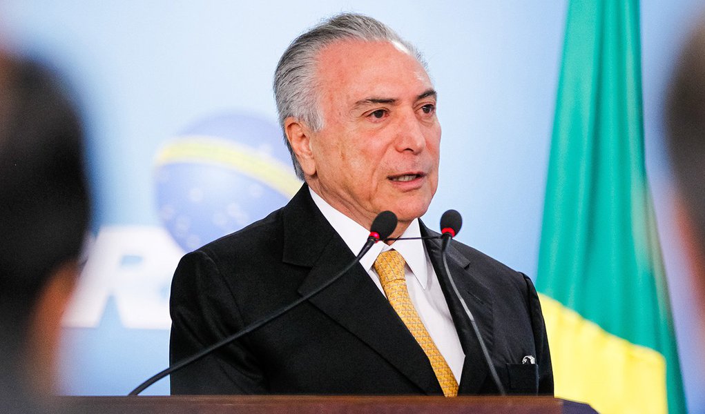 Brasília - DF, 14/07/2016. Presidente em Exercício Michel Temer durante cerimônia de anúncio de nova norma do Programa Minha Casa Minha Vida. Foto: Beto Barata/PR (Foto: Éden Valadares) Brasília - DF, 14/07/2016. Presidente em Exercício Michel Temer durante cerimônia de anúncio de nova norma do Programa Minha Casa Minha Vida. Foto: Beto Barata/PR