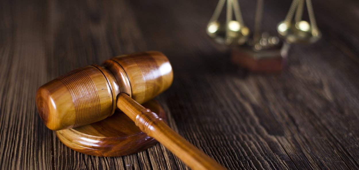 Law and justice concept (Foto: Fatima 247) Law and justice concept