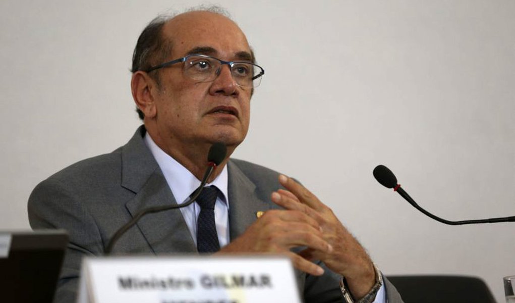 Bras�lia - o presidente do Tribunal Superior Eleitoral (TSE), ministro Gilmar Mendes, fala aos jornalistas sobre elei��es 2016 (Jos� Cruz/Ag�ncia Brasil) (Foto: Daniel Quoist) www.brasil247.com - Bras�lia - o presidente do Tribunal Superior Eleitoral (TSE), ministro Gilmar Mendes, fala aos jornalistas sobre elei��es 2016 (Jos� Cruz/Ag�ncia Brasil)
