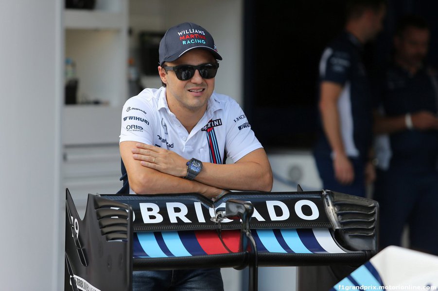 10.11.2016 - Felipe Massa (BRA) Williams FW38 (Foto: Aquiles Lins) 10.11.2016 - Felipe Massa (BRA) Williams FW38
